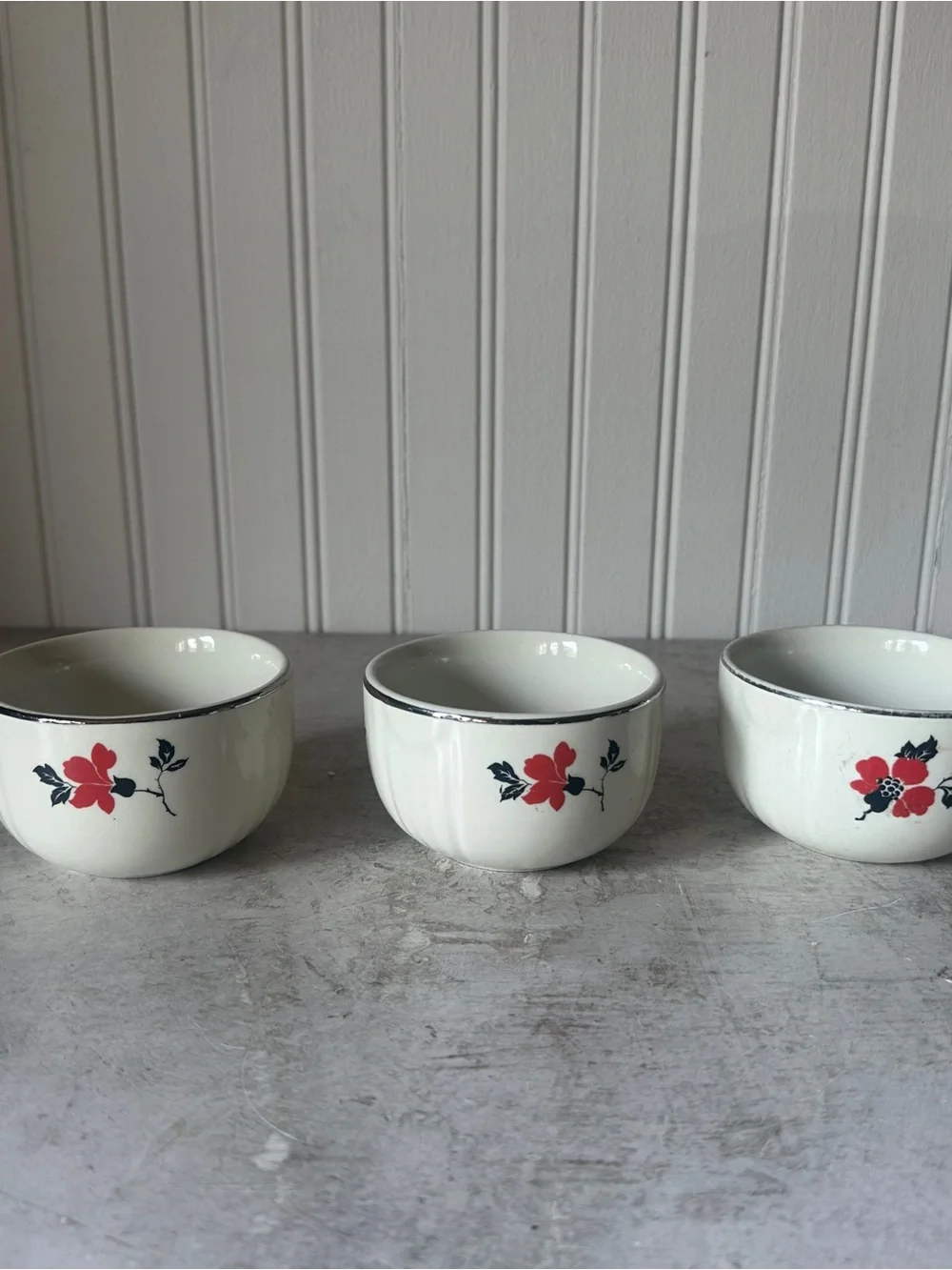 Vintage Hall's Superior Red Poppy 3.5” Custard Cups Set Of 3 Ceramic Platinum